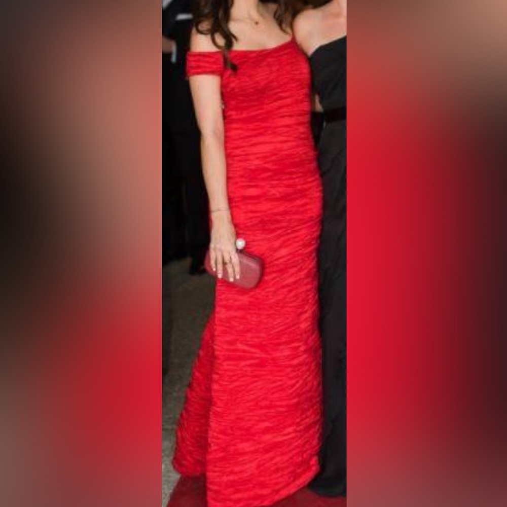 Long Stretch Taffeta Dress with Fishtail Skirt and Off the Shoulder